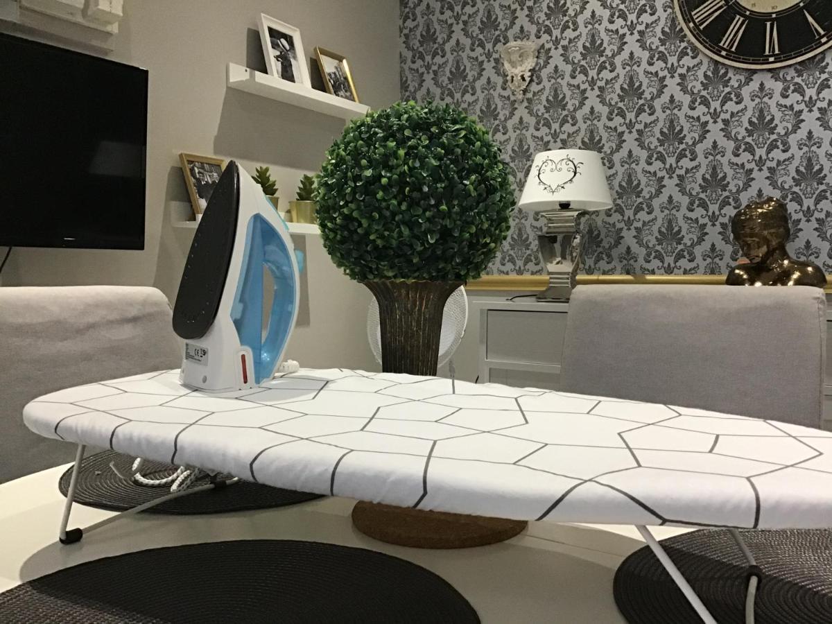 Appartement Medicis Avec Garage オンフルール エクステリア 写真